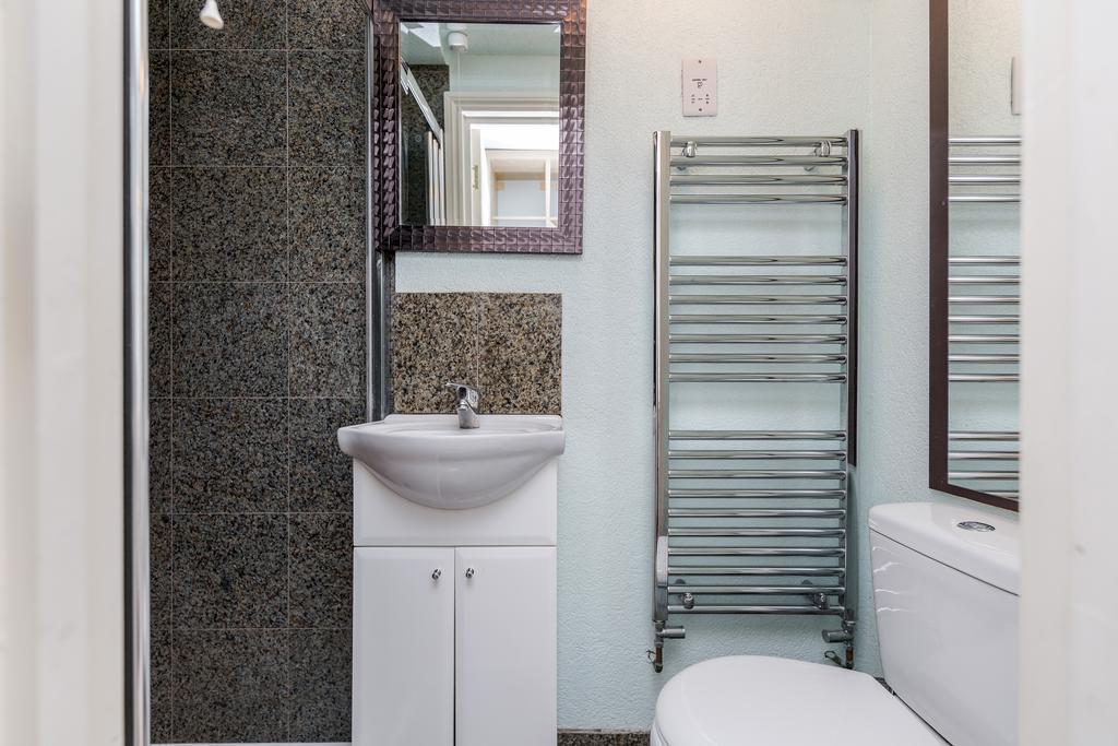 Watford General Suites Eksteriør bilde