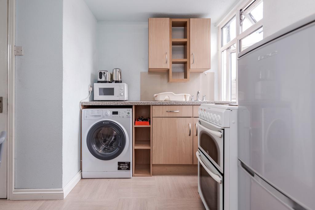 Watford General Suites Eksteriør bilde