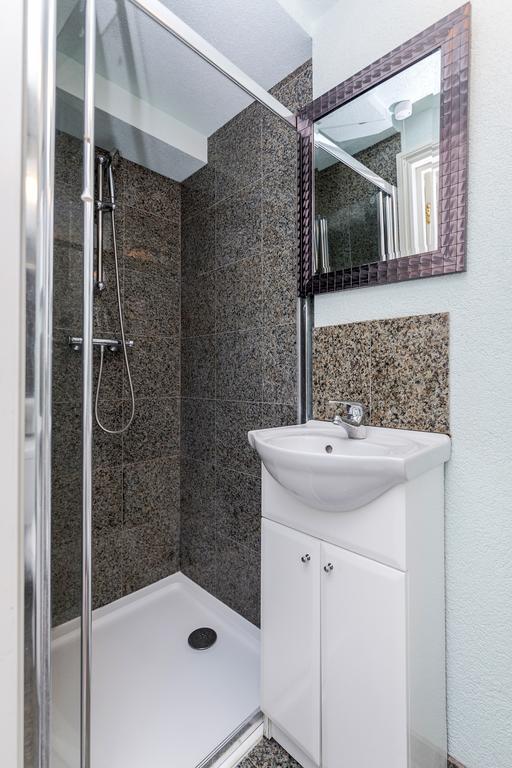 Watford General Suites Eksteriør bilde