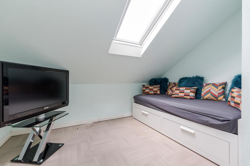 Watford General Suites Eksteriør bilde